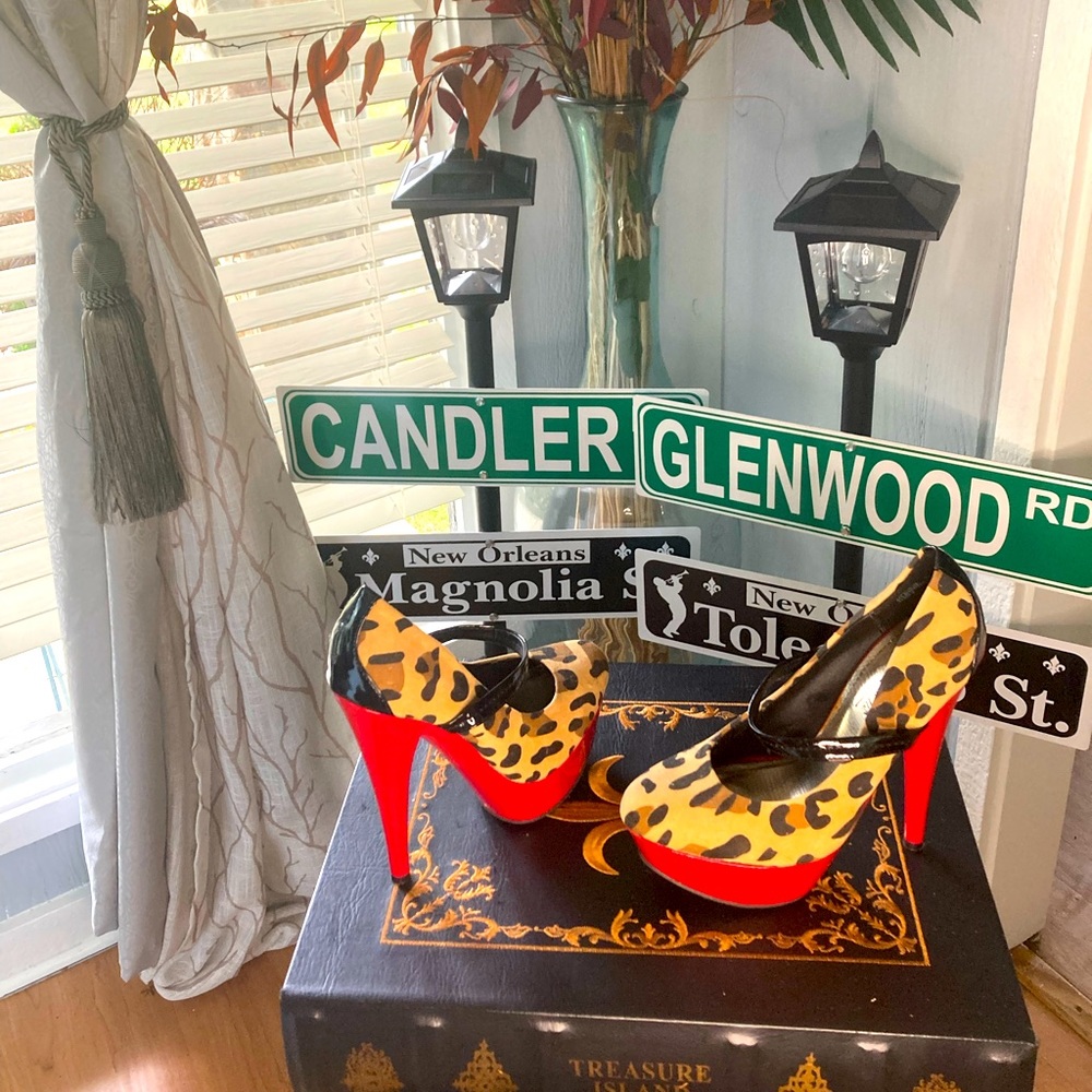 Women high heels